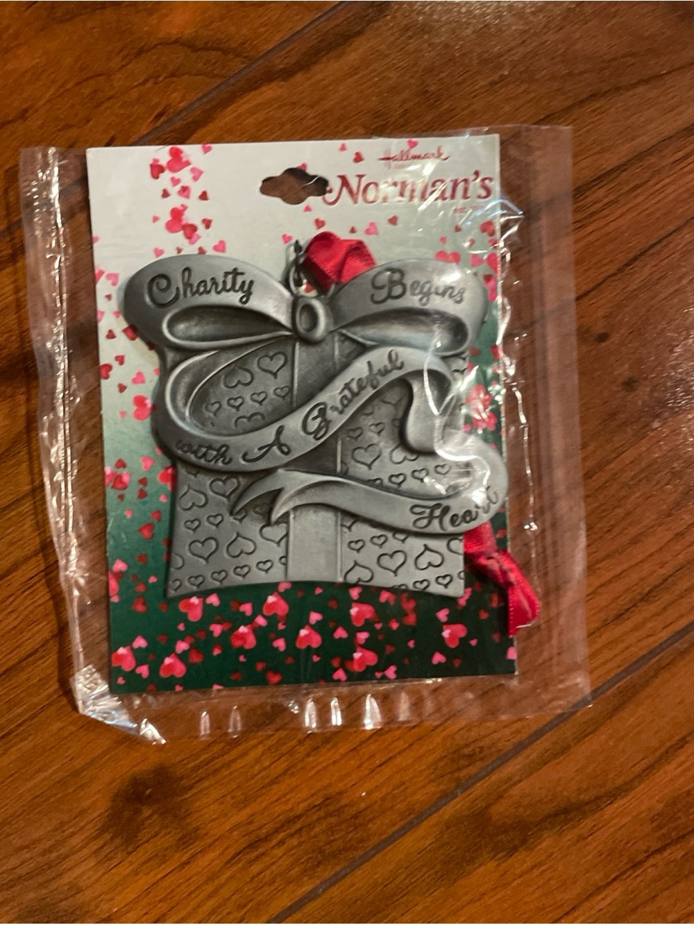 Norman’s Hallmark Charity Begins w/ a Grateful Heart Ornament A Gift For A Cure